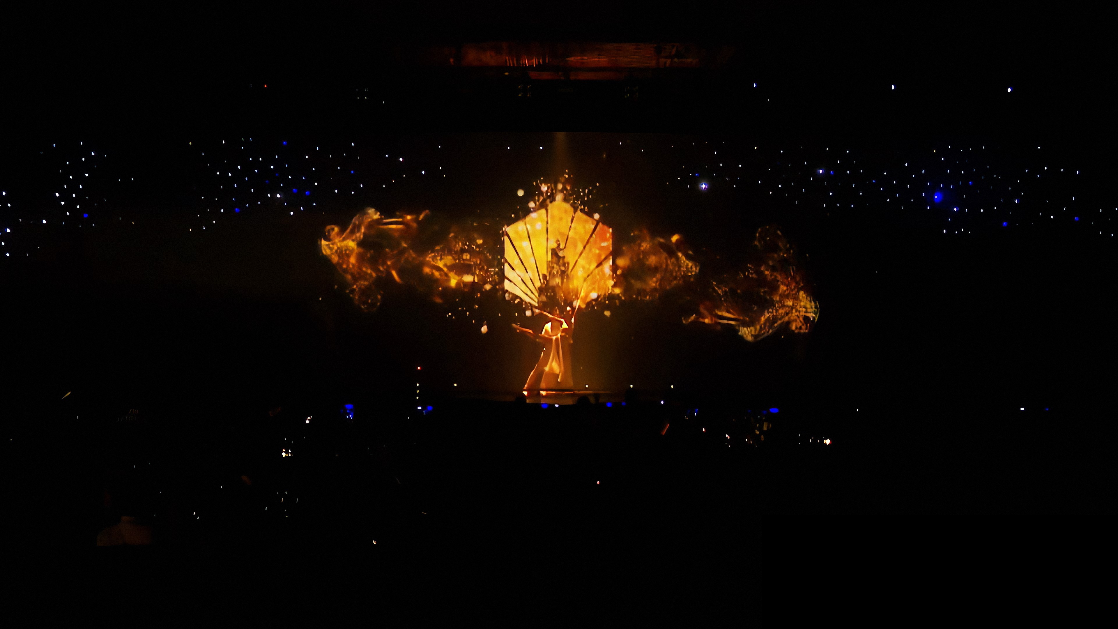 Thumbnail of hologram MerryLand